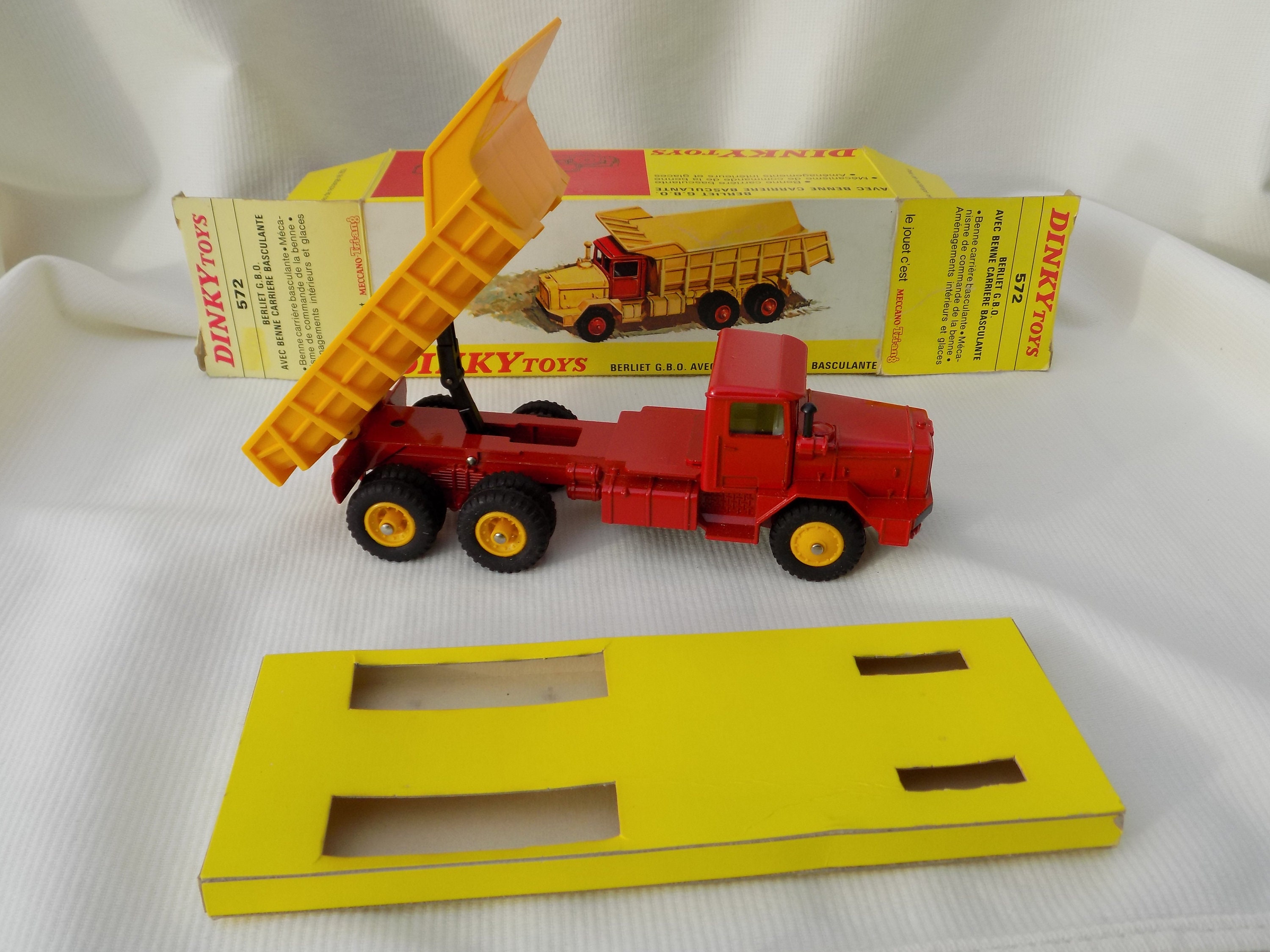 DINKY TOYS 572 BERLIET G.B.O. Mint in Box.french Dinky Toy