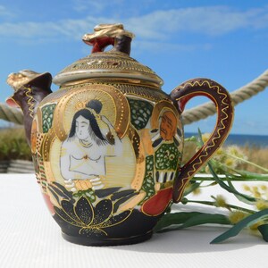 JAPAN SATSUMA MORIAGE Dragonware Teapot.Hand Painted Marked Moriage Teapot.Nippon Porcelain Teapot.Bodhisattva.Japanese Teapot.Asian Teapot image 6