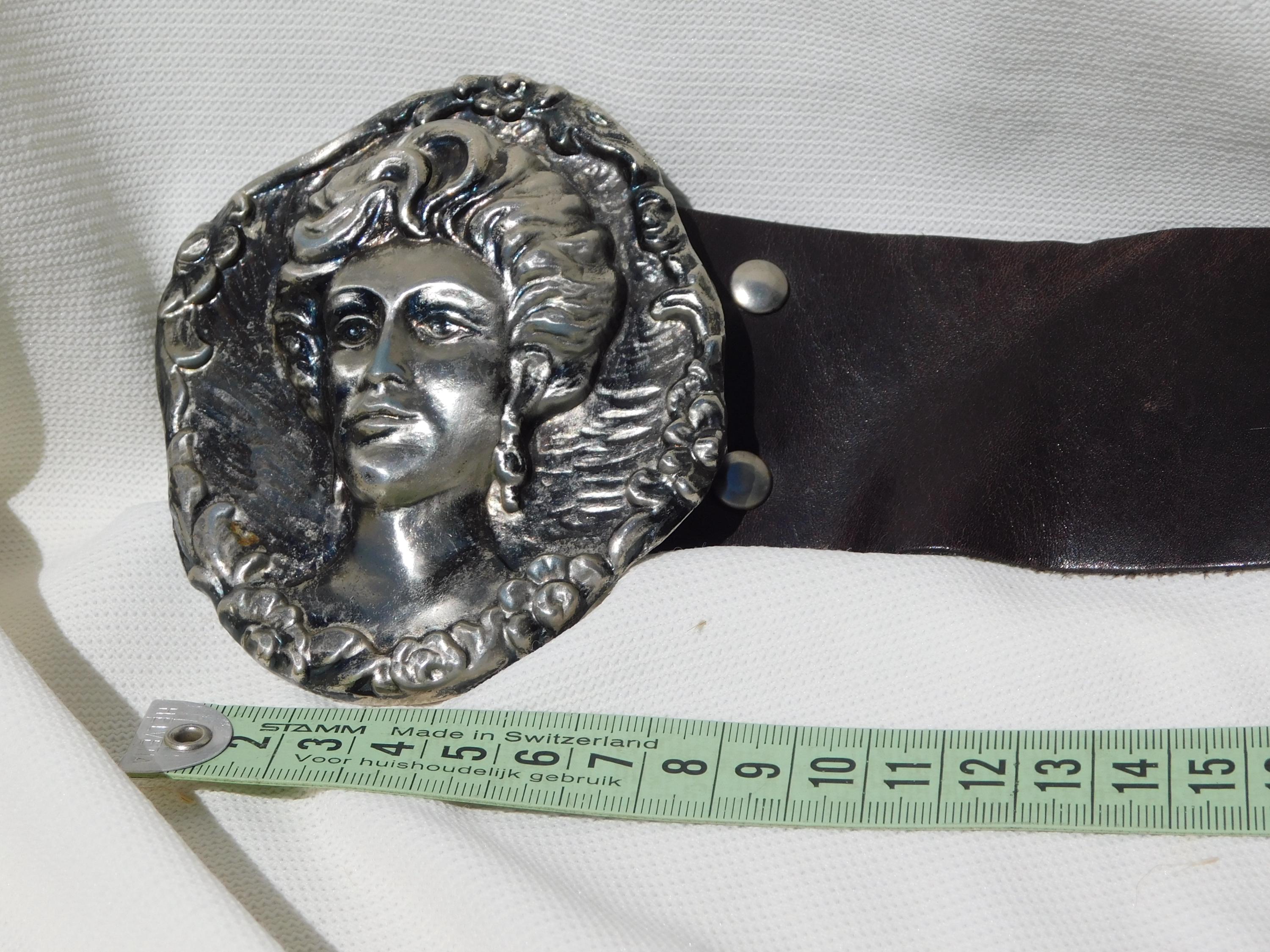 J.S.S.ELCHE SPAIN 196-A-60 Buckle.vintage Brown Leather Belt  display picture 1