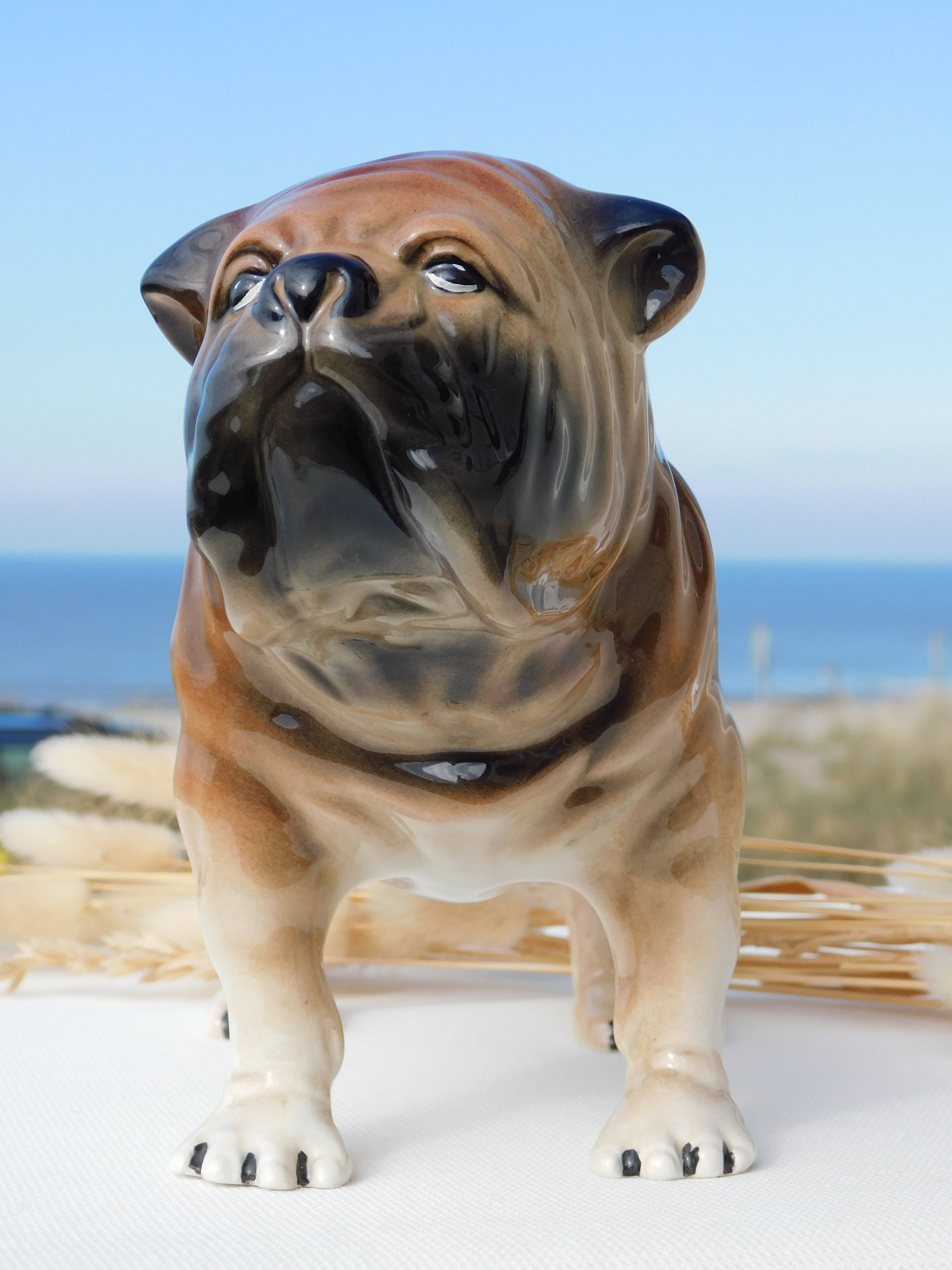 VINTAGE CERAMIC Bulldog.england Marked British Bulldog Figurine