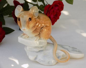 GOEBEL FIELD MOUSE Figurine .Goebel Unser Wald Serie.Vintage Goebel #016.Goebel Muis.Rare Goebel Mouse Figurine.Collectable Goebel.Muis!