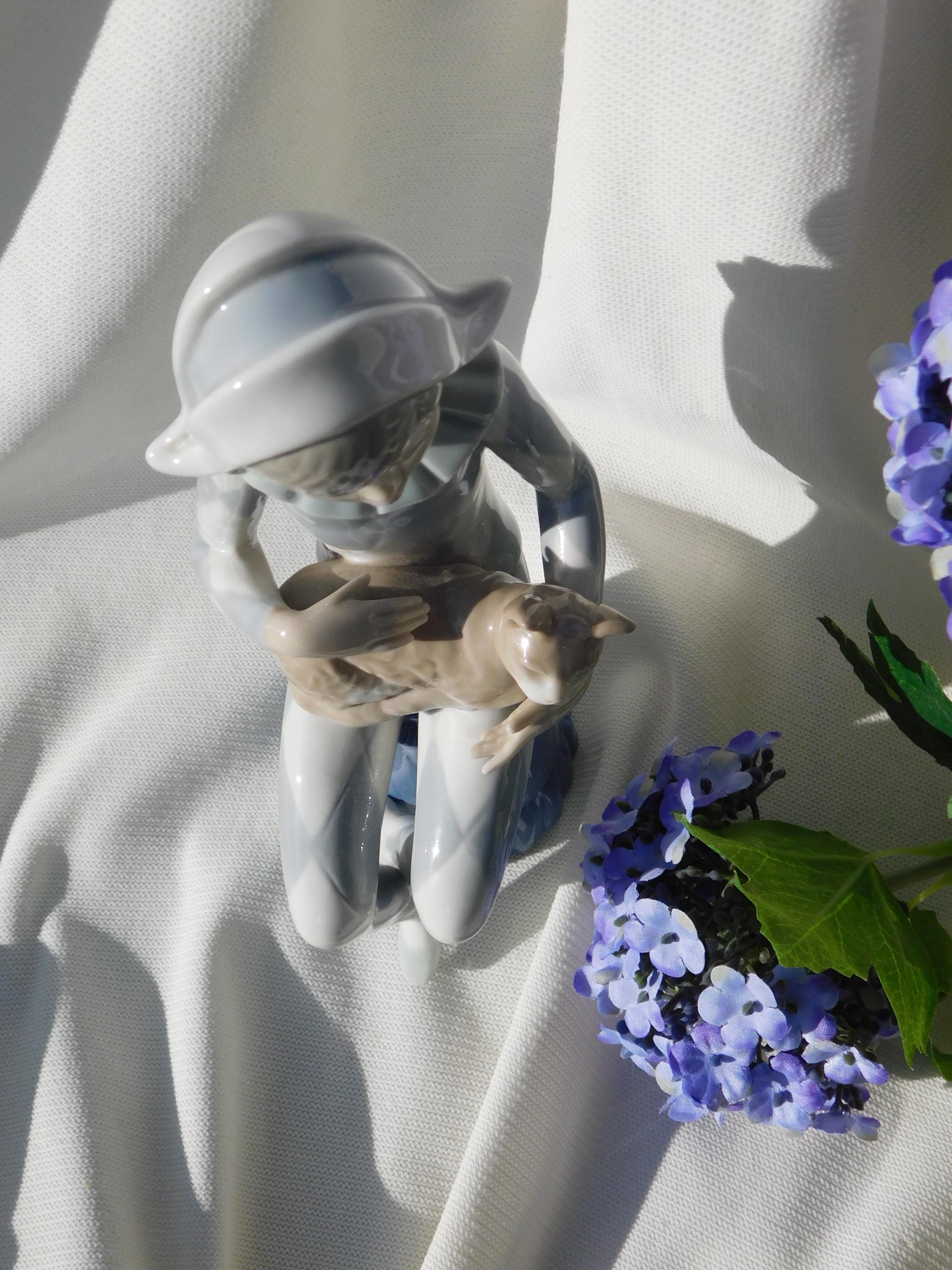 NAO BY LLADRÓ Harlequin With Cat Figurine #0381.collectible Nao by