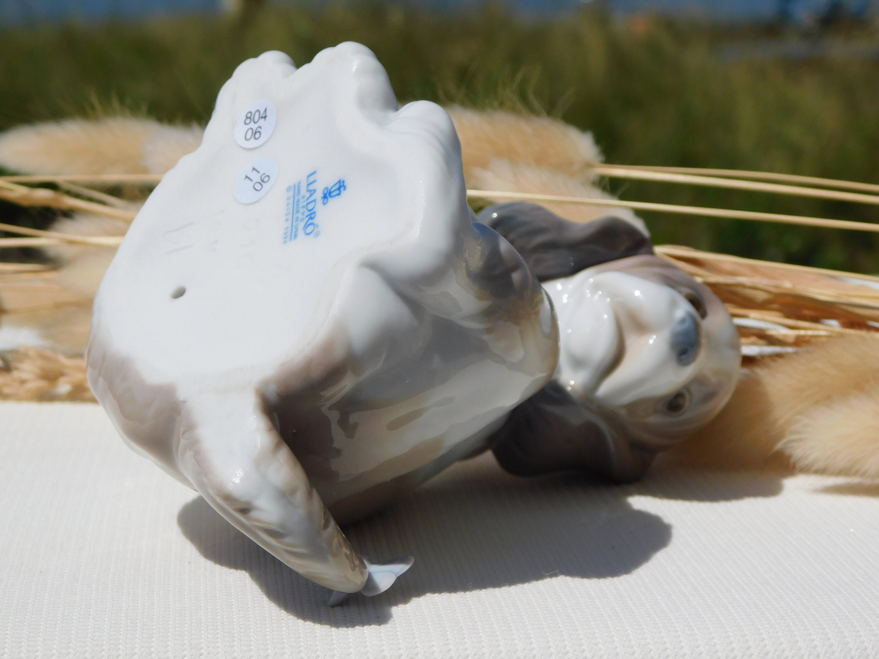 LLADRÓ #6210 GENTLE SURPRISE Dog Figurine.juan Huerta