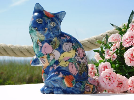 Chinese ceramic cat figurines deals
