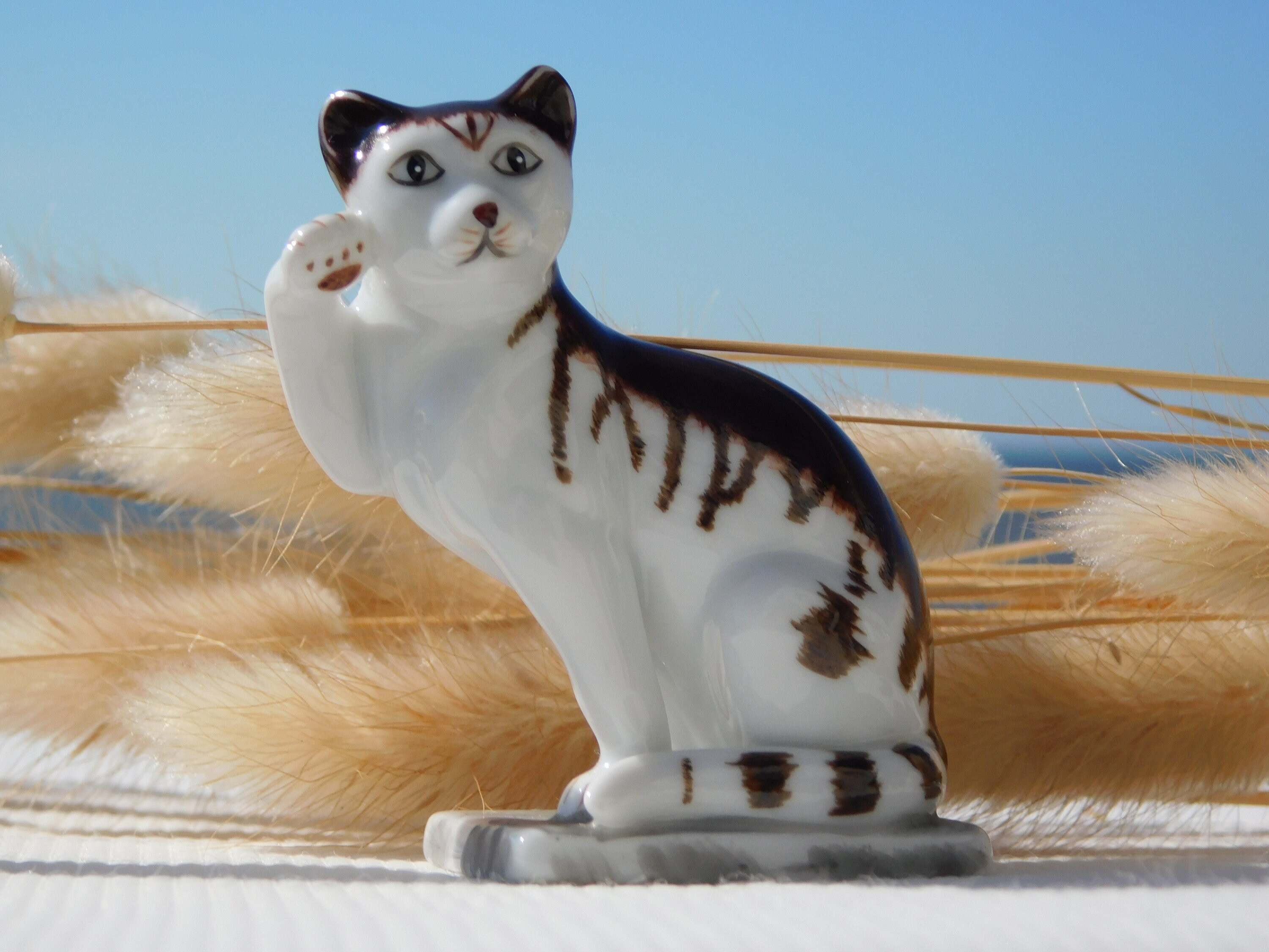 フランクリン ミント 1988 Hand painted Cat The Spellbound Cat, a Hand-painted Ceramic Cat by Eric