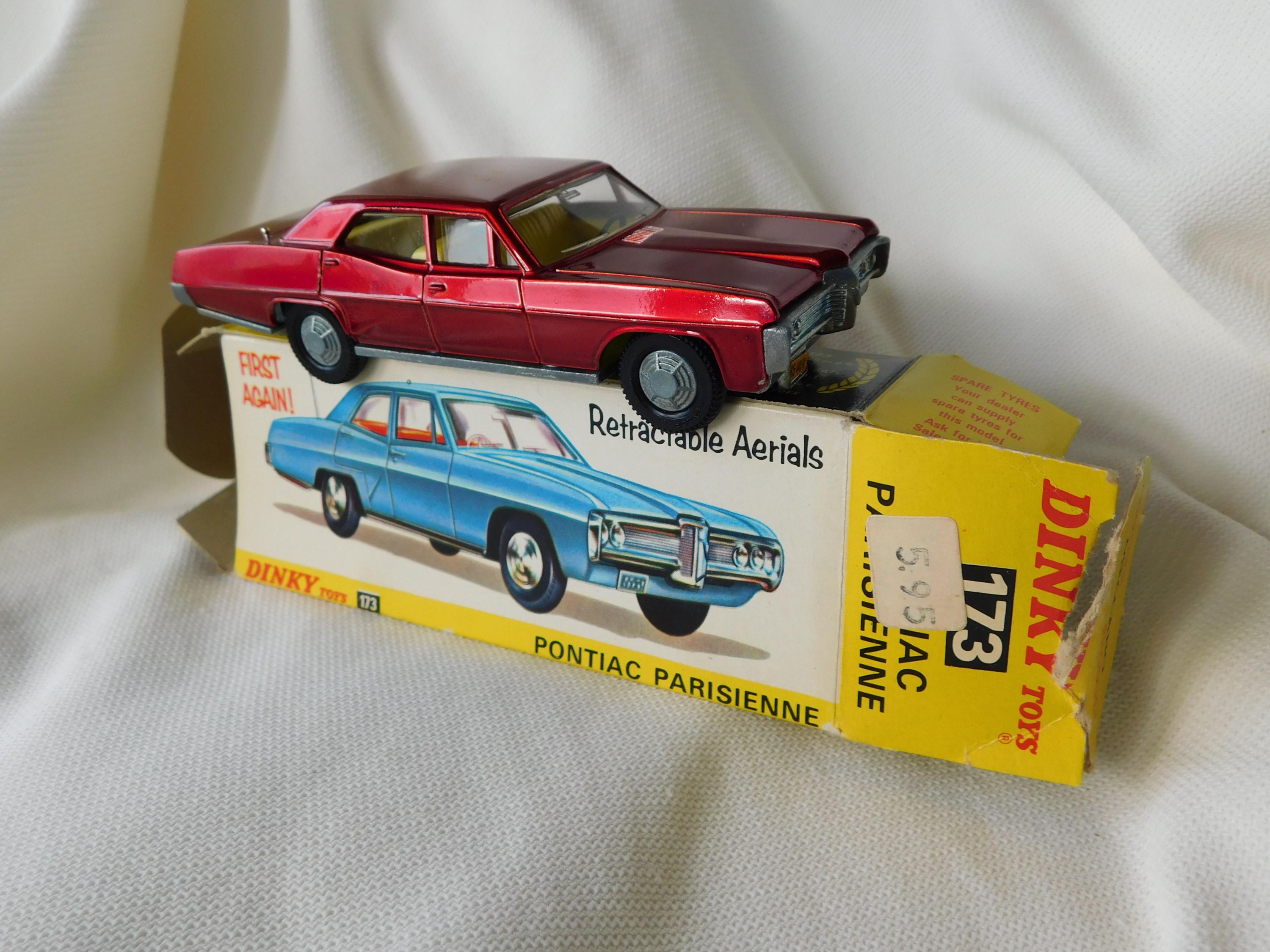 DINKY TOYS #173 PONTIAC Parisienne.100% Original Dinky Toys in