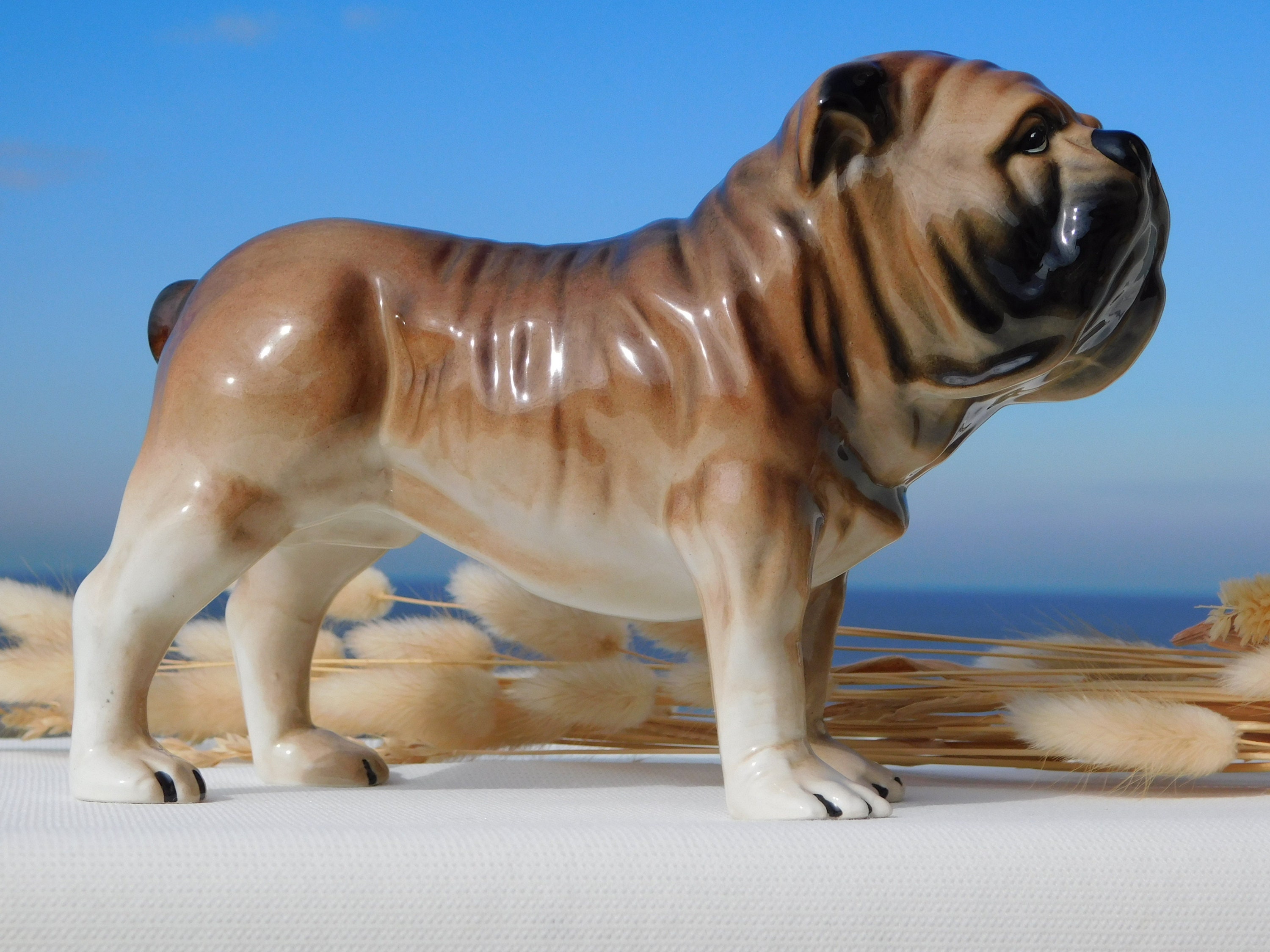 VINTAGE CERAMIC Bulldog.england Marked British Bulldog Figurine