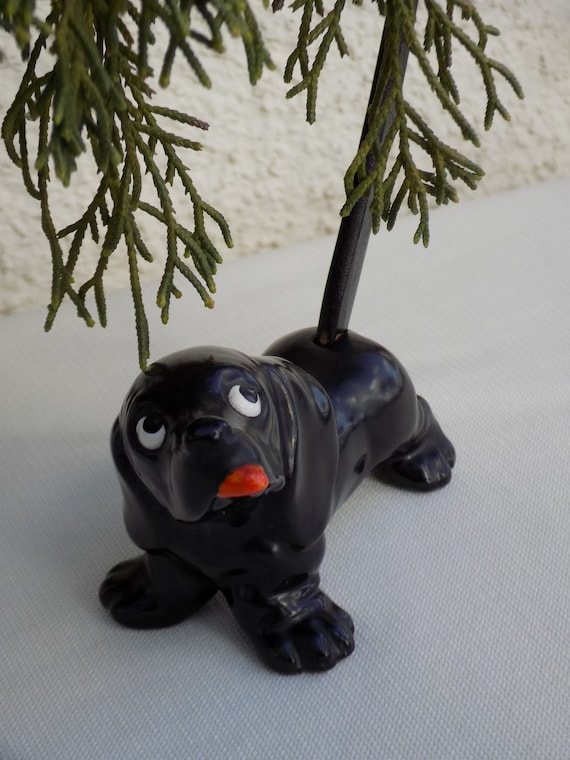 英国アンティーク 犬ブローチ 陶器orガラス製 ダックスフンド 希少 犬