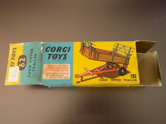 CORGI TOYS 62 FARM Tipper Trailer.original Boxed Corgi.made in Gt