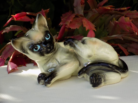 Vintage Porcelain Siamese Cat Figurine Siamese Kat Cat Lovers Etsy