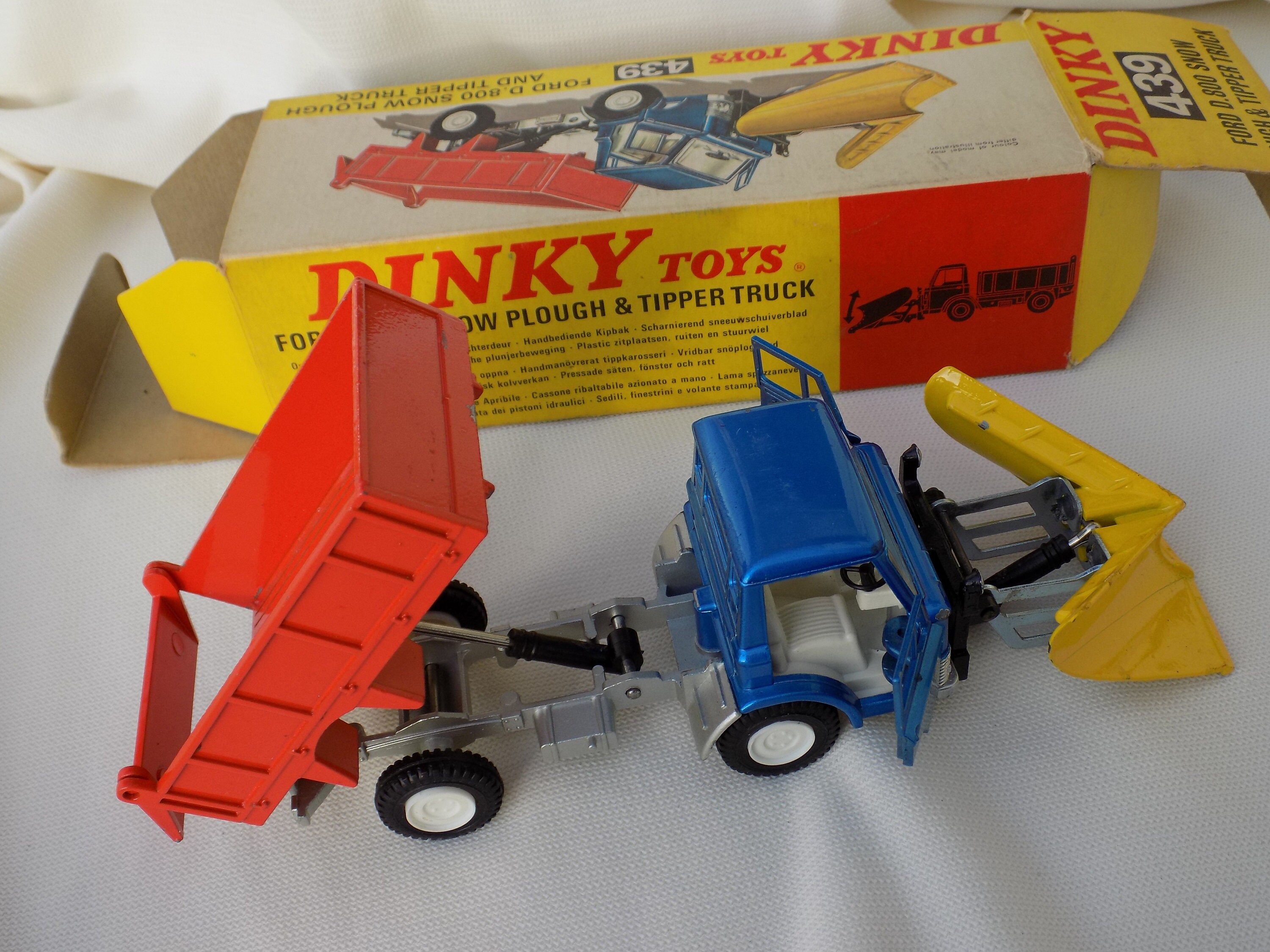 Dinky Toys GB No. 958 Snow Plough Truck Snow Plough in Box