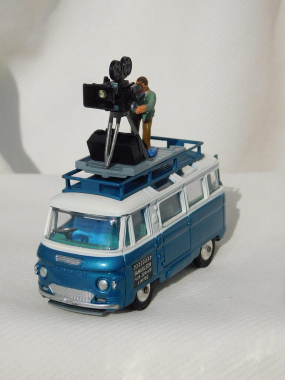 CORGI TOY 479 COMMER Van With Samuelson Film Service's Camera and