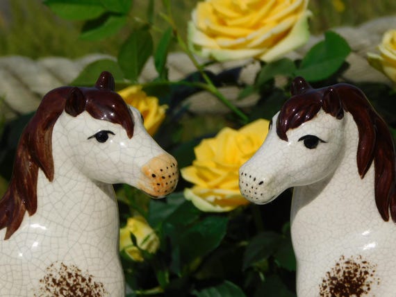 TAKAHASHI HORSE Bookends.set of Two on Base Horse Figurines