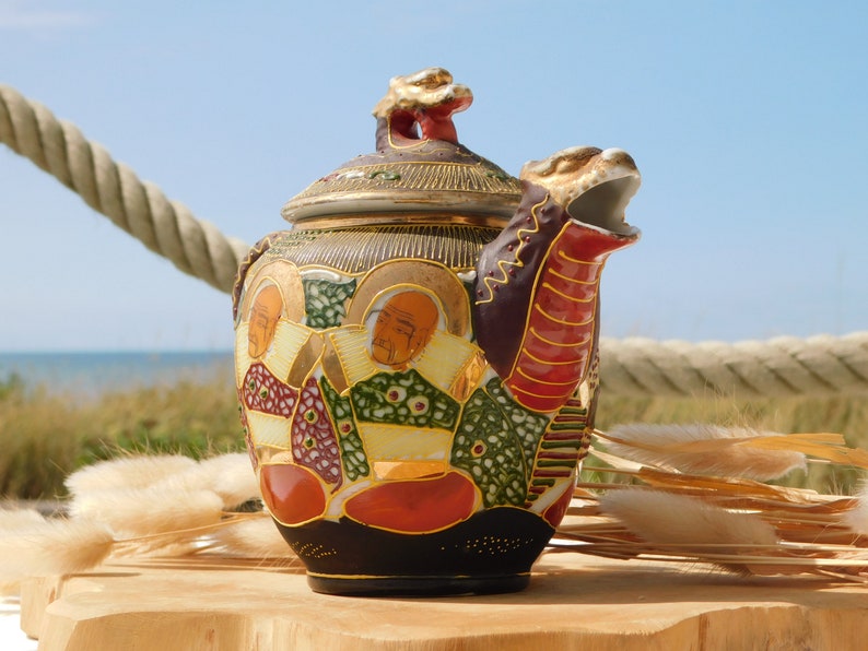 JAPAN SATSUMA MORIAGE Dragonware Teapot.Hand Painted Marked Moriage Teapot.Nippon Porcelain Teapot.Bodhisattva.Japanese Teapot.Asian Teapot image 5