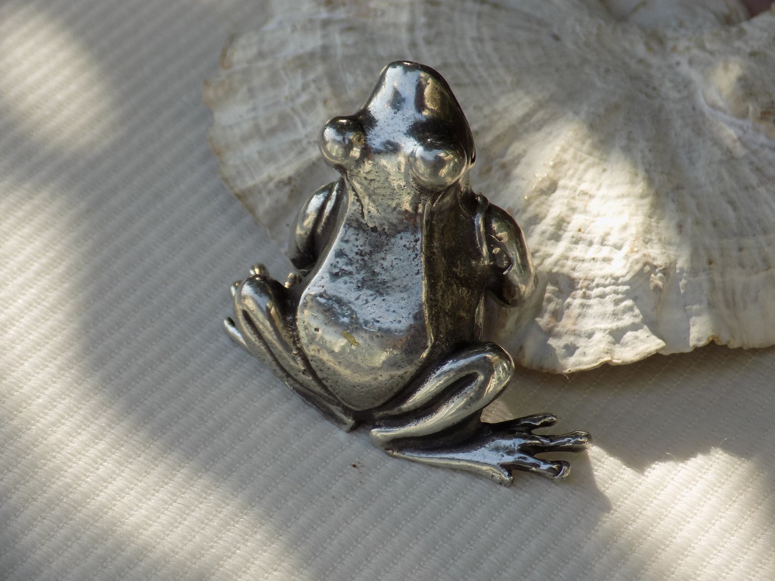 VINTAGE PEWTER Frog.gelria Tin.pewter Frog Figurine.vintage Etsy