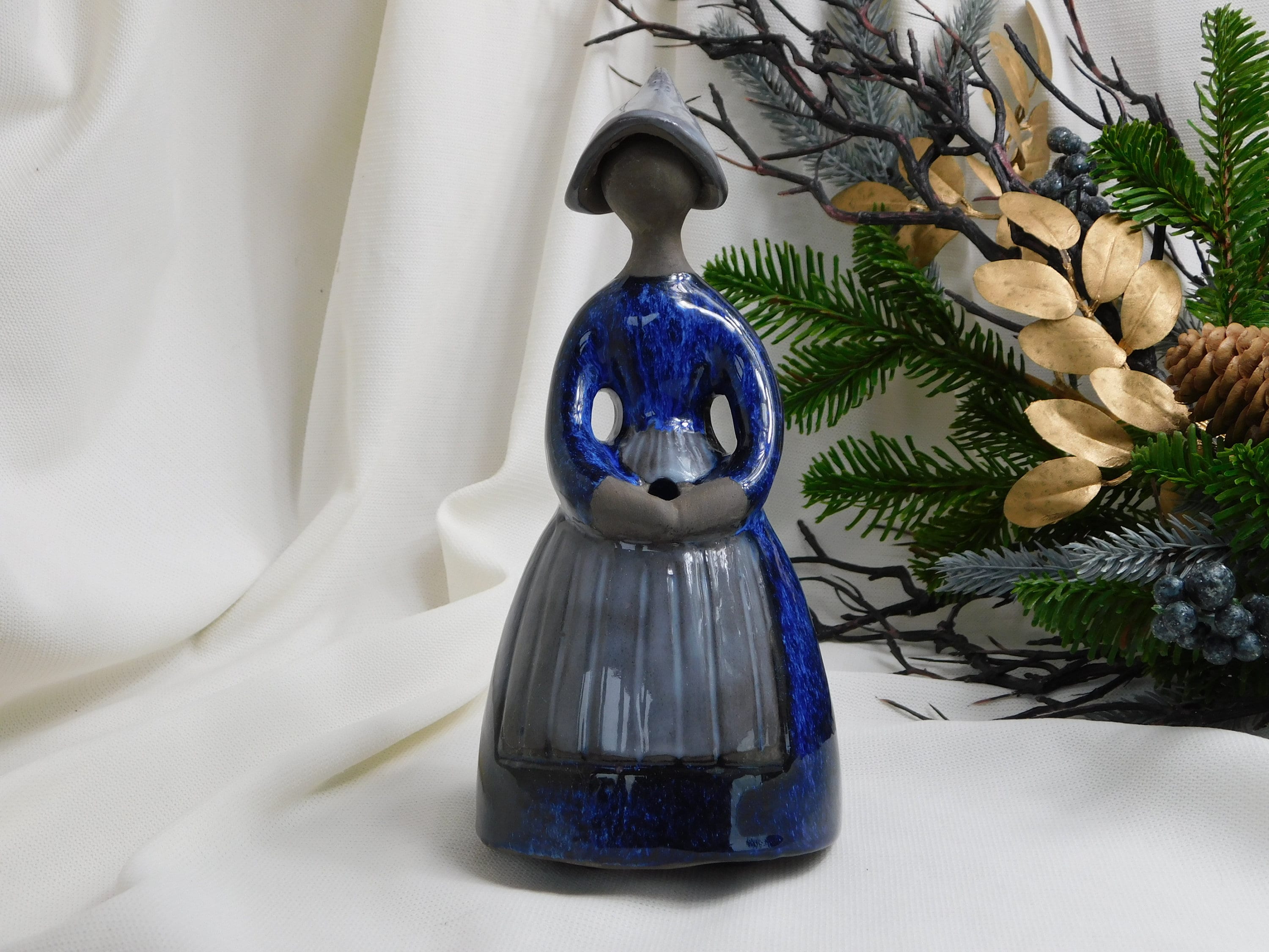 ELSI BOURELIUS for Swedish Jie GANTOFTA Flower Girl Figurine