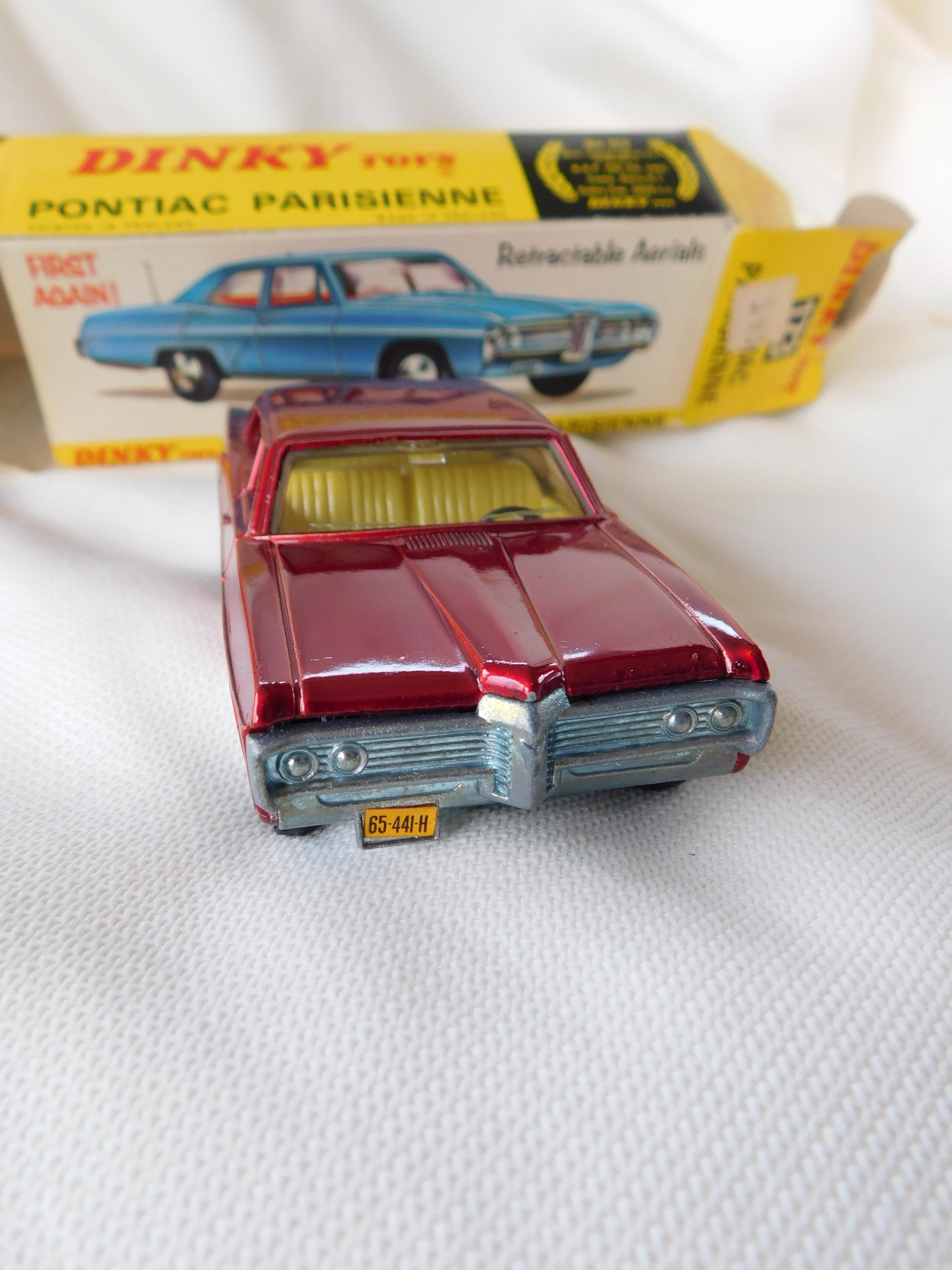 DINKY TOYS #173 PONTIAC Parisienne.100% Original Dinky Toys in