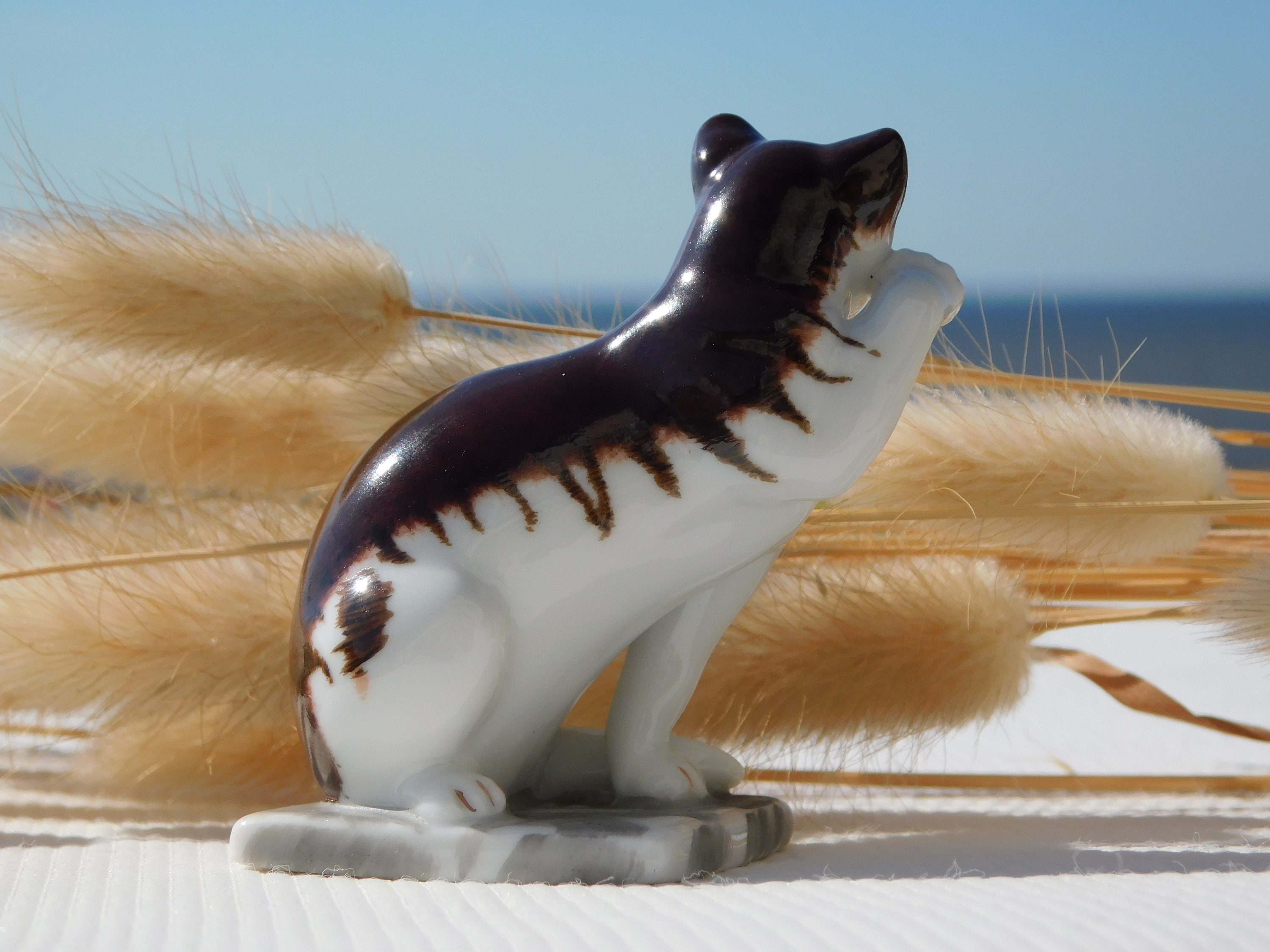 FRANKLIN MINT CURIO Cabinet Cat 1988.german Style Cat