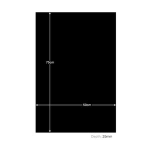 Puede incluir: Lienzo rectangular negro de 50 cm por 75 cm y una profundidad de 25 mm.