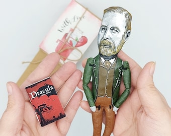 Bram Stoker – Scrittore fatto a mano e statuetta di autore gotico / Decorazione letteraria gotica