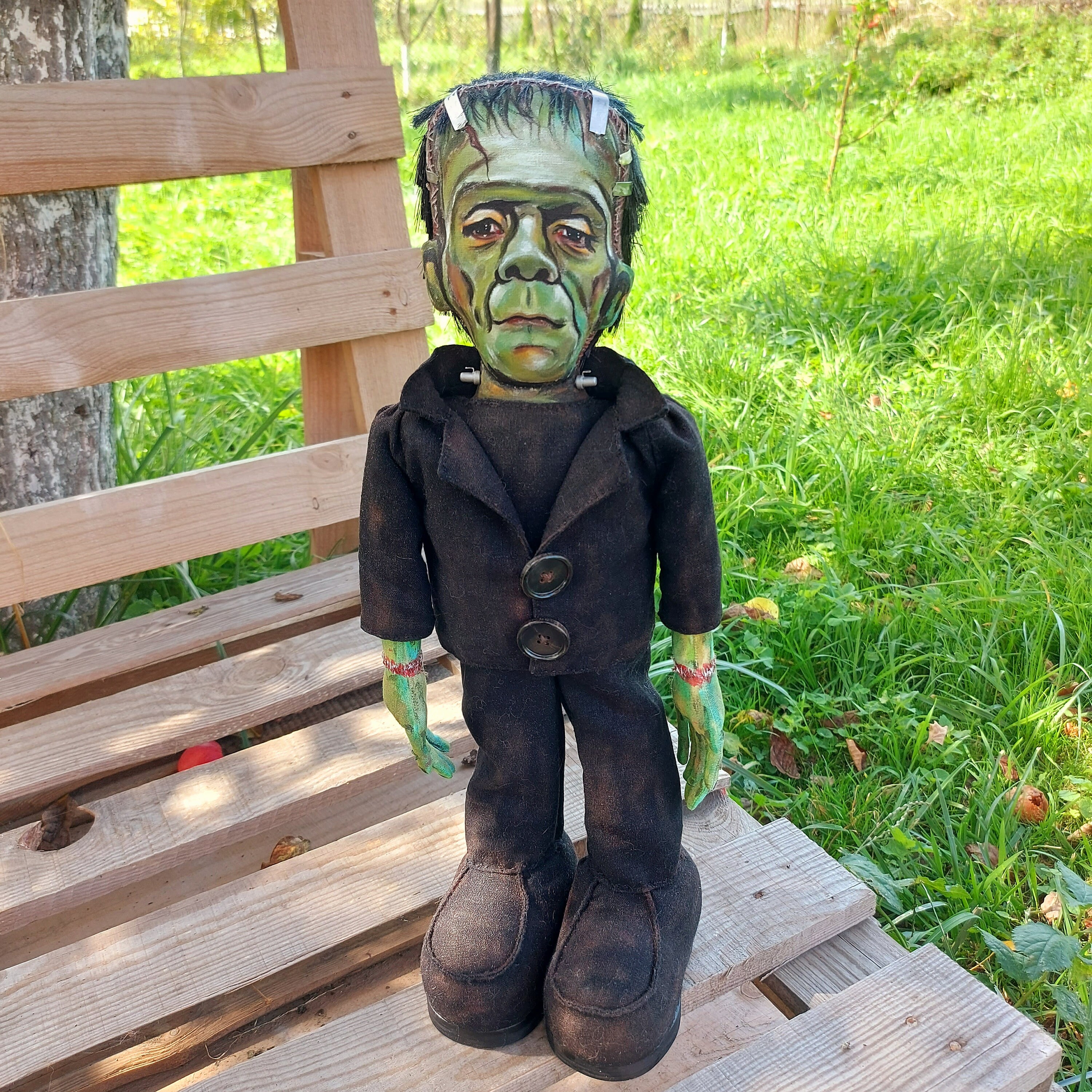 Frankenstein Doll ( 19 Inch ) - Horror Retro Movie Doll, Creepy