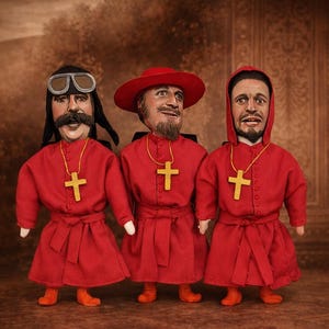 Figurki Monty Pythona z hiszpańskiej inkwizycji – ręcznie robione brytyjskie lalki komediowe