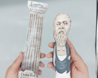 ソクラテスの柱付き置物 – 手作り古代ギリシャ哲学者 | 古典哲学装飾
