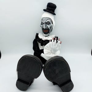 Slesher movie killer clown doll 22.8 inshes ( 55 cm ), Halloween decoration - READY FOR SHIPMENT