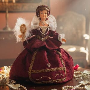 Vintage Elizabethan (Tudor/Renaissance) Era Collectible Doll - Burgundy Brocade Dress & Strawberry - Jordane Dolls Style (France)