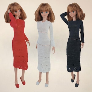 以下が含まれることがあります： 黒い持ち手と「But First, Coffee」の文字が黒い手書き風フォントで書かれた白いセラミックマグ。マグカップは白い表面に置かれています。