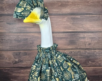 Gold & White Holiday Motifs On Green Christmas Holiday Porch Goose Outfit