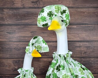 Green Shamrocks & Polka Dots On White St Patrick&#39;s Day Baby/Large Porch Goose Outfit