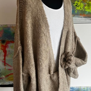 Cardigan//Strickjacke//beige//Größe 36-44//Must have// Bild 6