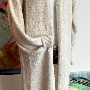 Cardigan//Strickjacke//Wollweiss//Größe 36-42 Bild 5