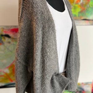 Cardigan//cardigan//grey//size 36-42//must have//cozy cardigan//