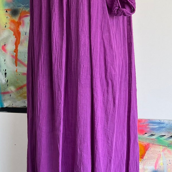 Hippie dress//Boho style//linen//long dress//purple//