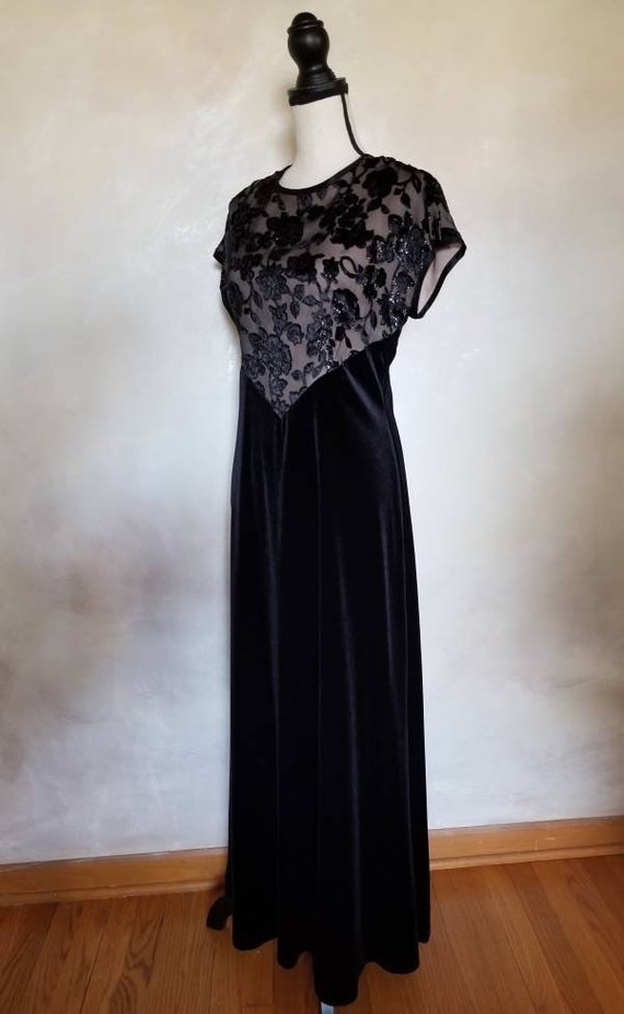 Vintage Black Velvet Dress/formal dress/old holly… - image 7