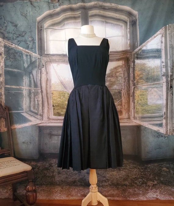 Vintage 1960 late 1950 black dinner dress. - image 1