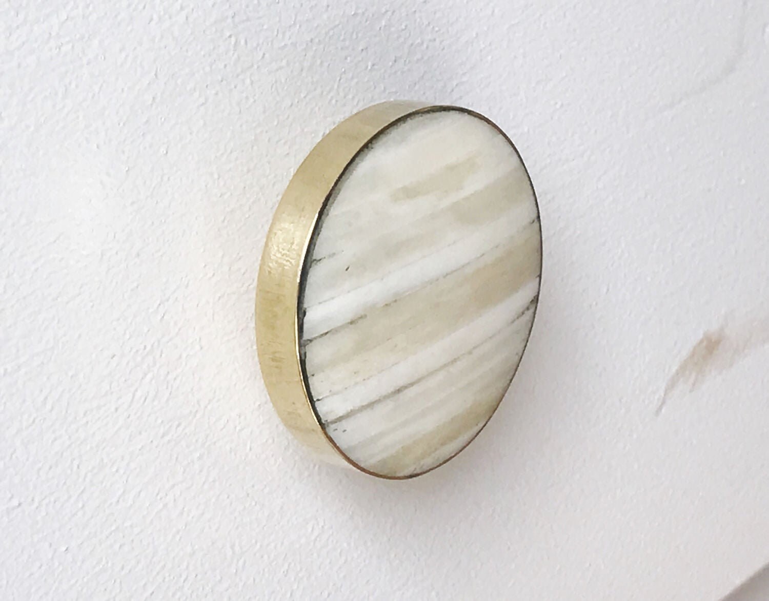 Messing Gold Runde Schrankknöpfe mit weißem Stein Inlay. | Etsy