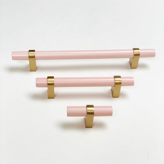 modern farmhouse dresser knobs Kitchen Makeover Cabinets