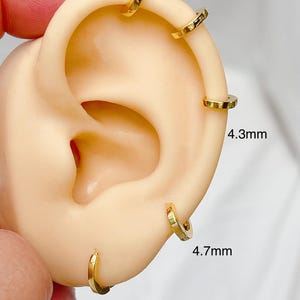 Dainty Solid Plain Huggies 925 Sterling Silver Tiny Extra small Earlobe Piercing Tragus Cartilage Helix Daith Rook Earring Hoops