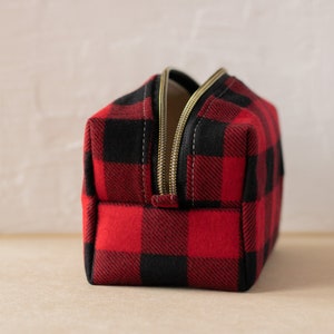 Buffalo Plaid Zipper Bag Boxy Bag Makeup Pouch Travel Bag Wedding image 2