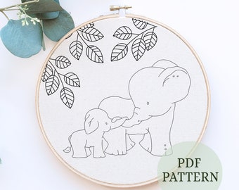 象の刺繍（フープまたは木製フレーム）、明るい色のリネン、インド、壁
