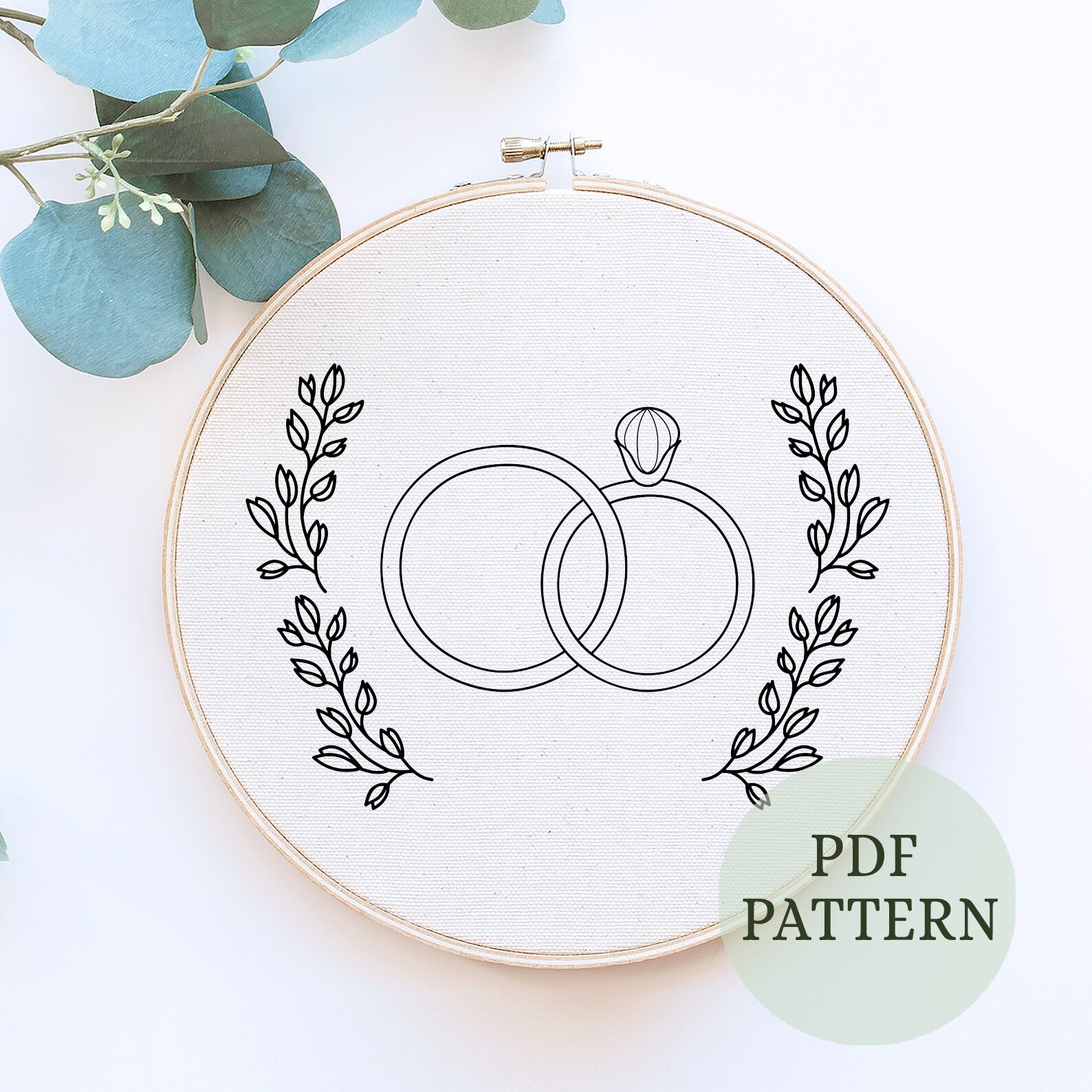 Wedding ring embroidery design | Beachweddingtips.com