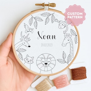 Animal Embroidery Hoop Pattern: Personalized Floral Name (PDF Pattern)