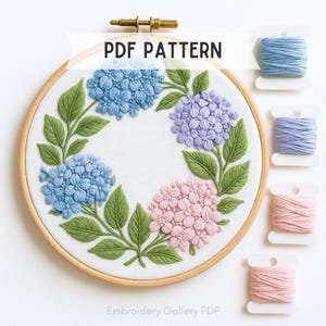 Patrón de bordado a mano de corona de hortensias: flores y hojas, descarga instantánea, apto para principiantes