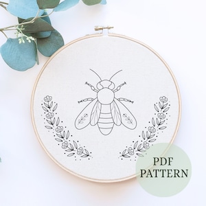 Anatomical Wasp hand embroidery pattern, a modern embroidery pattern PDF, DIY needlecraft,insect hand embroidery pattern, moth PDF pattern