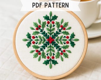 Schneeflocke Stickmuster: Beeren Feiertagsdesign Stickmuster (PDF Download)