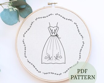 green emerald velvet dress Spaghetti Strap Sweetheart Neckline Fit and Flare Light Ivory Lace Embroider Wedding Dress