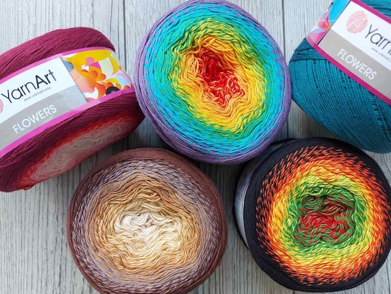 グラデーションヤーン YarnArt Flowers 250g(1000 m) ケーキ